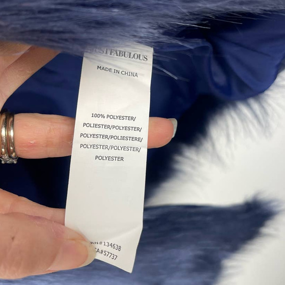 JustFab Long Faux Fur Vest Coat - Picture 5 of 6